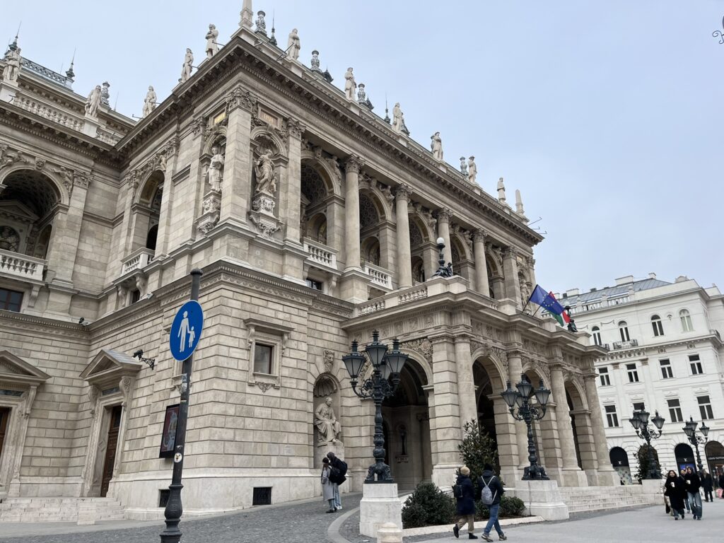 Outside stone building opera house budapest