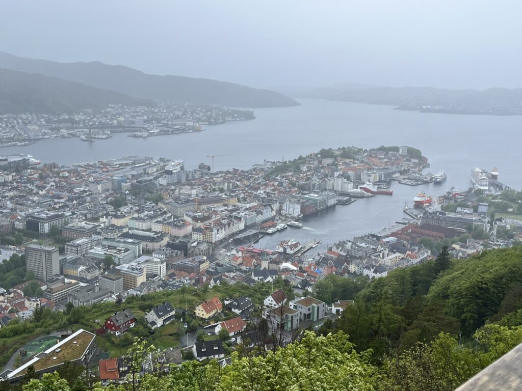 Views of the water, mountain and houses in Bergen